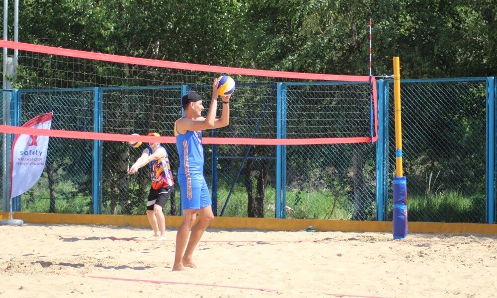 Возможность играть в пляжный волейбол появилась у жителей Усть-Каменогорска