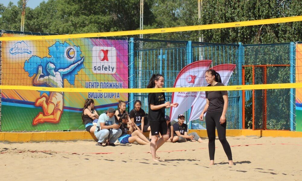 Возможность играть в пляжный волейбол появилась у жителей Усть-Каменогорска