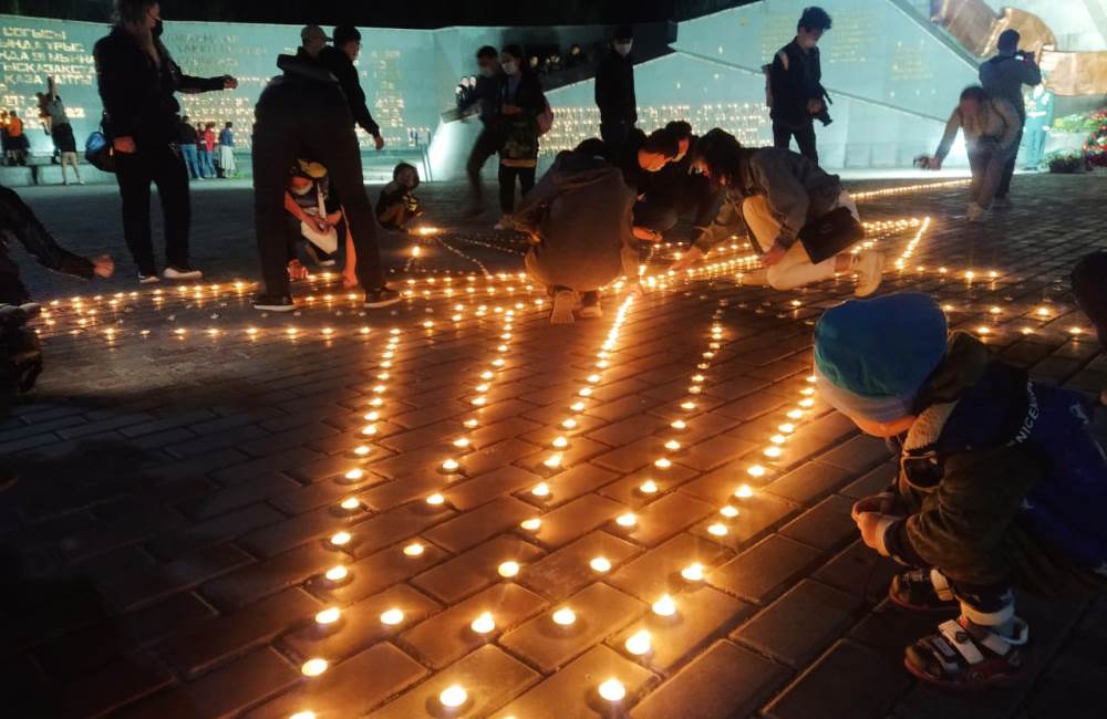 В Усть-Каменогорске акция «Зажги свечу» прошла в новом формате